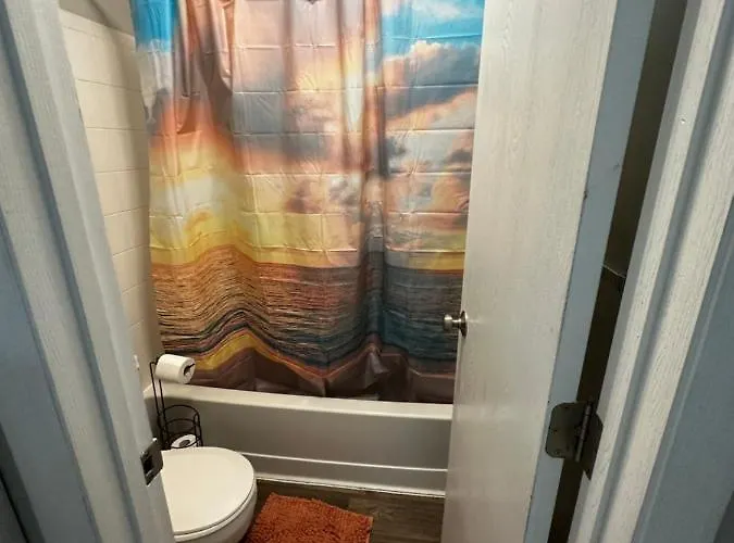 Aparthotel Glamour Homes With Balcony View, Free Champagne, Parking Next To Major Attractions