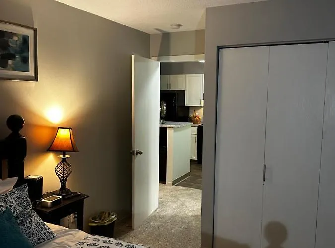 Glamour Homes With Balcony View, Free Champagne, Parking Next To Major Attractions Aparthotel *