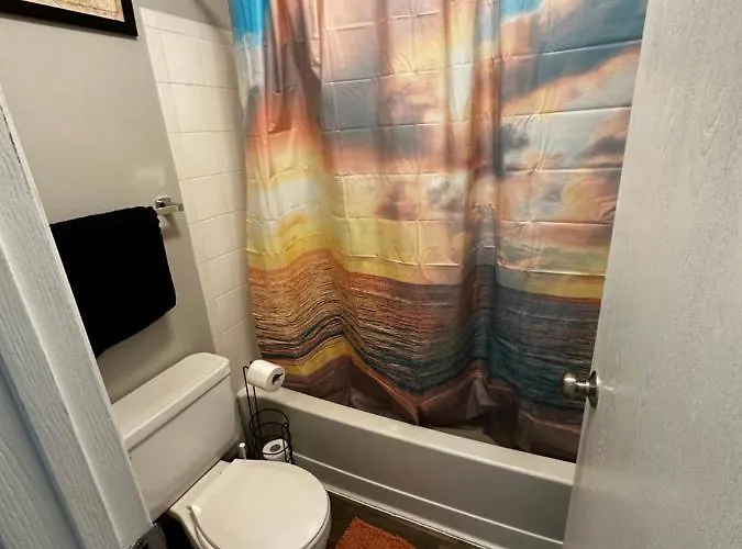 Glamour Homes With Balcony View, Free Champagne, Parking Next To Major Attractions Aparthotel