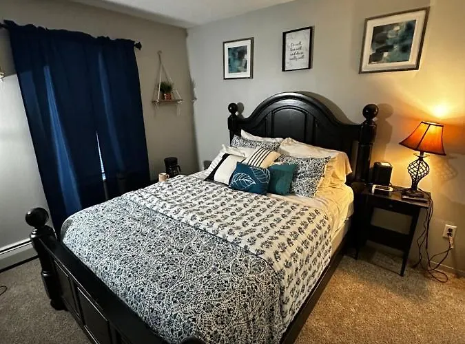 Aparthotel Glamour Homes With Balcony View, Free Champagne, Parking Next To Major Attractions *